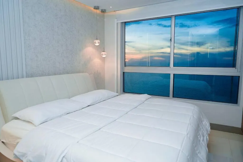 Luxury Beachfronts Condos En Cartagena En Bocagrande Y Marbella Colombia