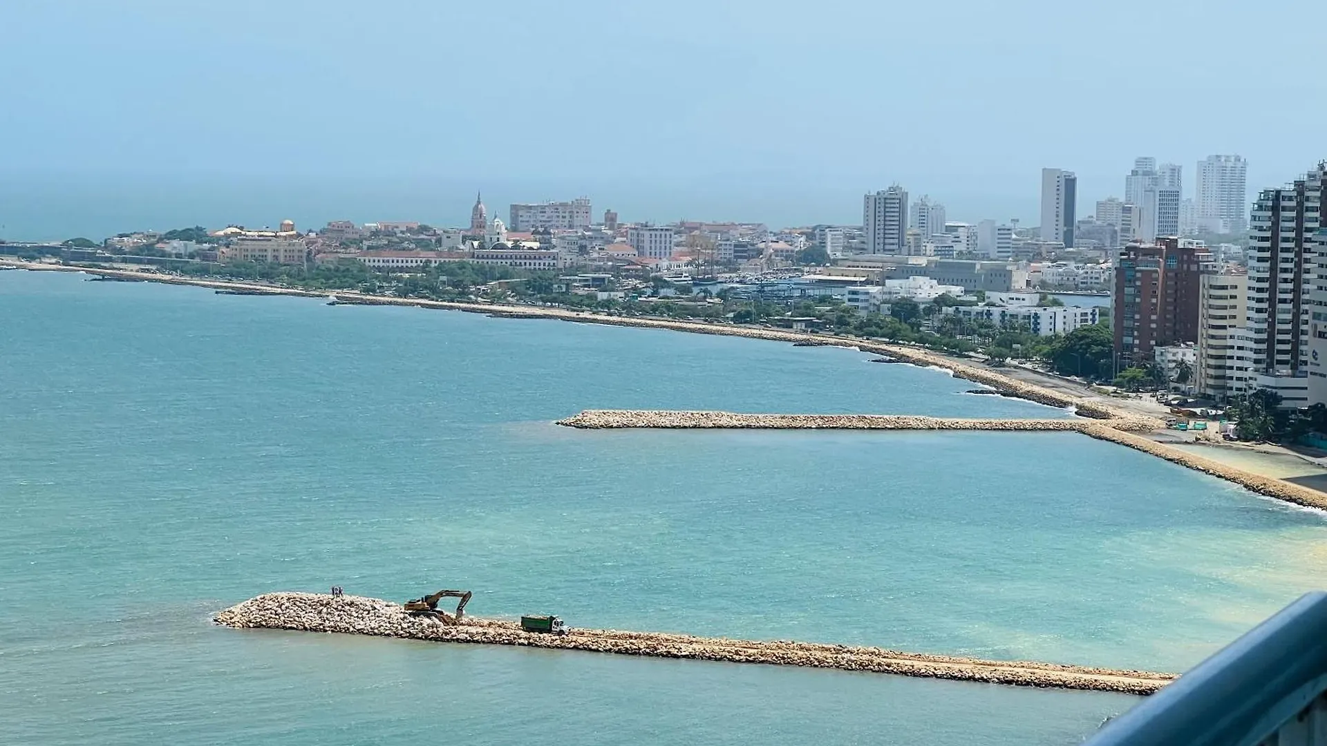Luxury Beachfronts Condos En Cartagena En Bocagrande Y Marbella 0*,  Colombia