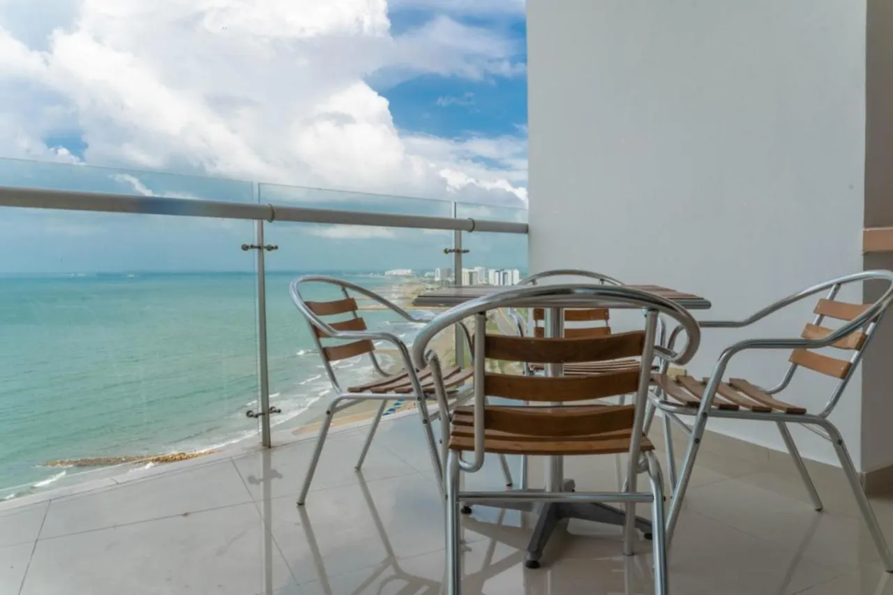 Luxury Beachfronts Condos En Cartagena En Bocagrande Y Marbella