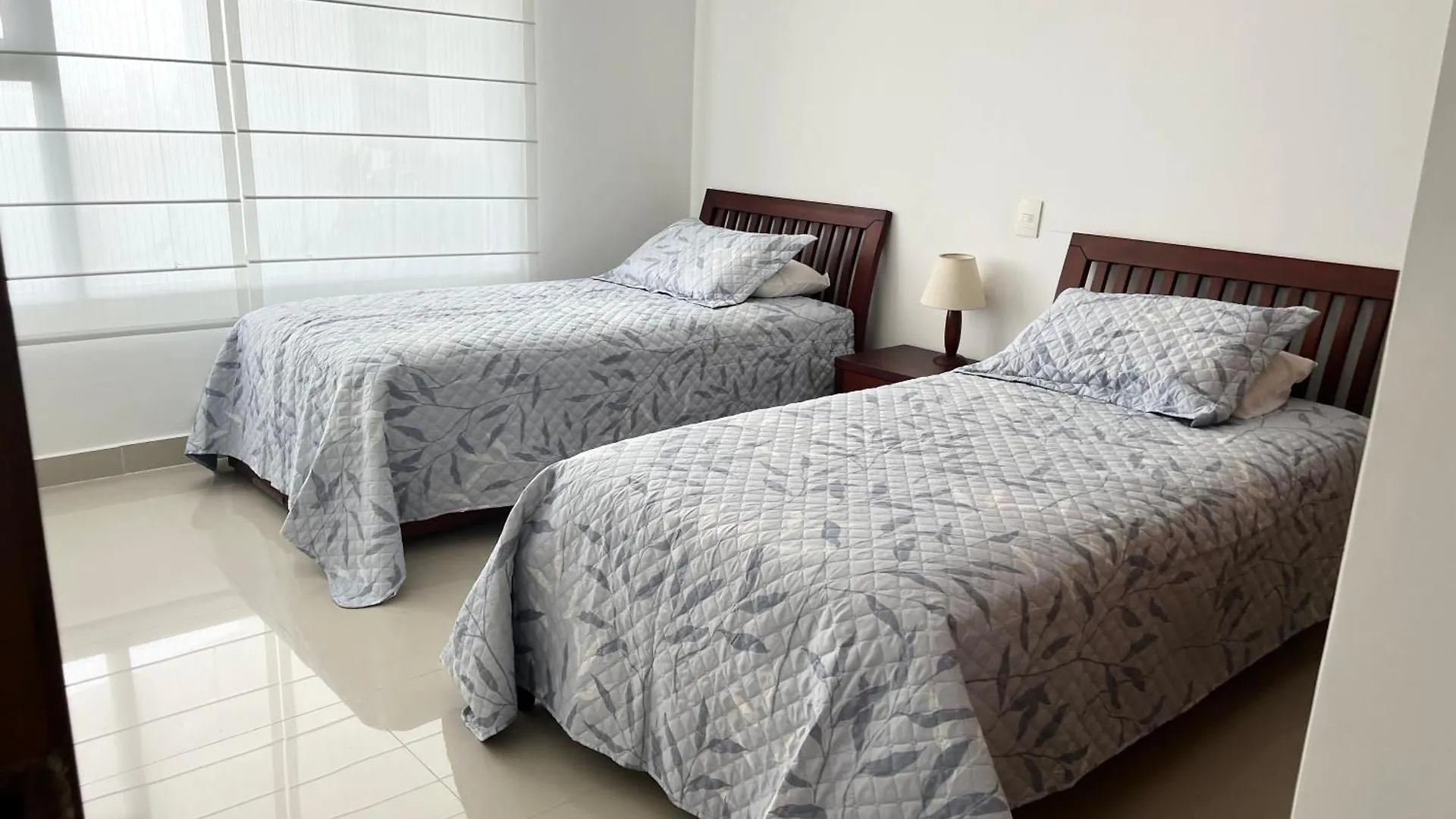 Luxury Beachfronts Condos En Cartagena En Bocagrande Y Marbella Apartment